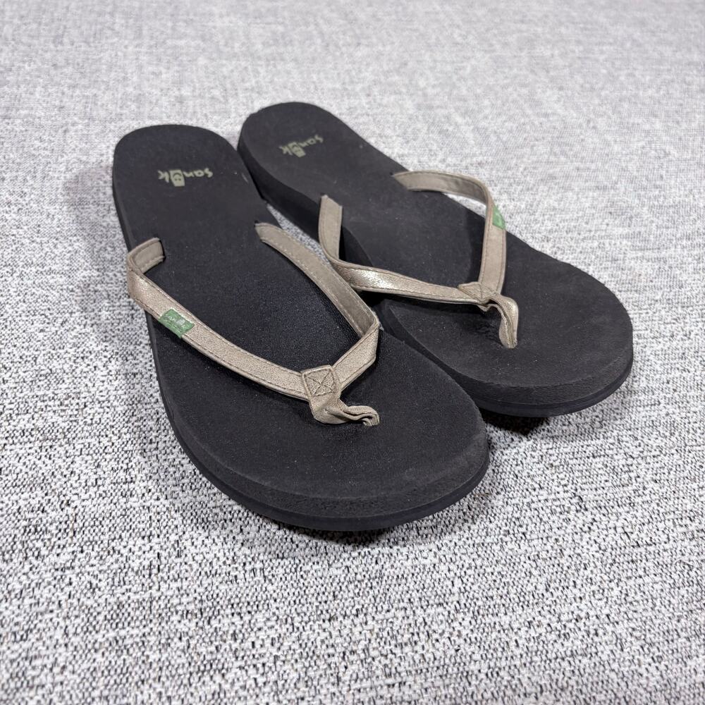 Sanuk Flip Flops Summer Casual Tan/Gold Color Woman Size 9